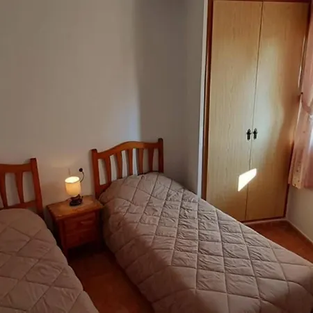 Cozy @ 3br Near Promenade! Apartment