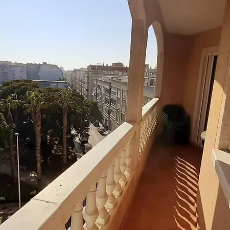 Cozy @ 3br Near Promenade! Lejlighed Torrevieja