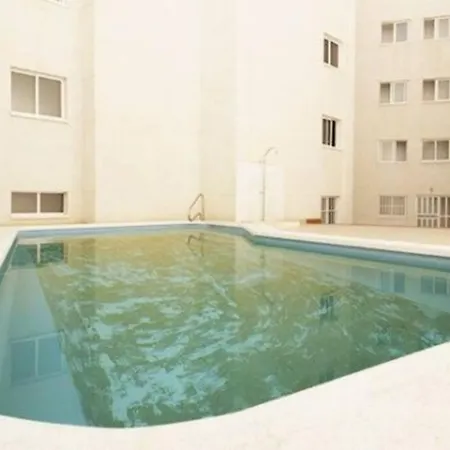 Cozy @ 3br Near Promenade! Lejlighed