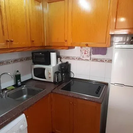Cozy @ 3br Near Promenade! Lejlighed Torrevieja